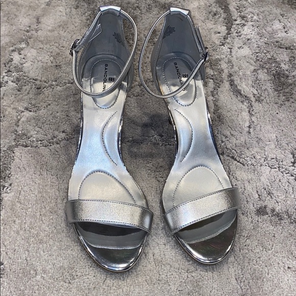 bandolino silver shoes